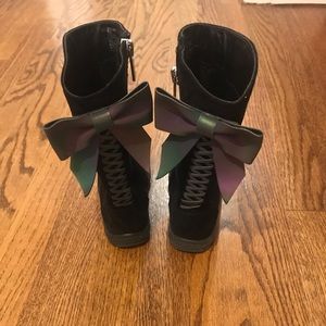 Girls Kenneth Cole tall boots